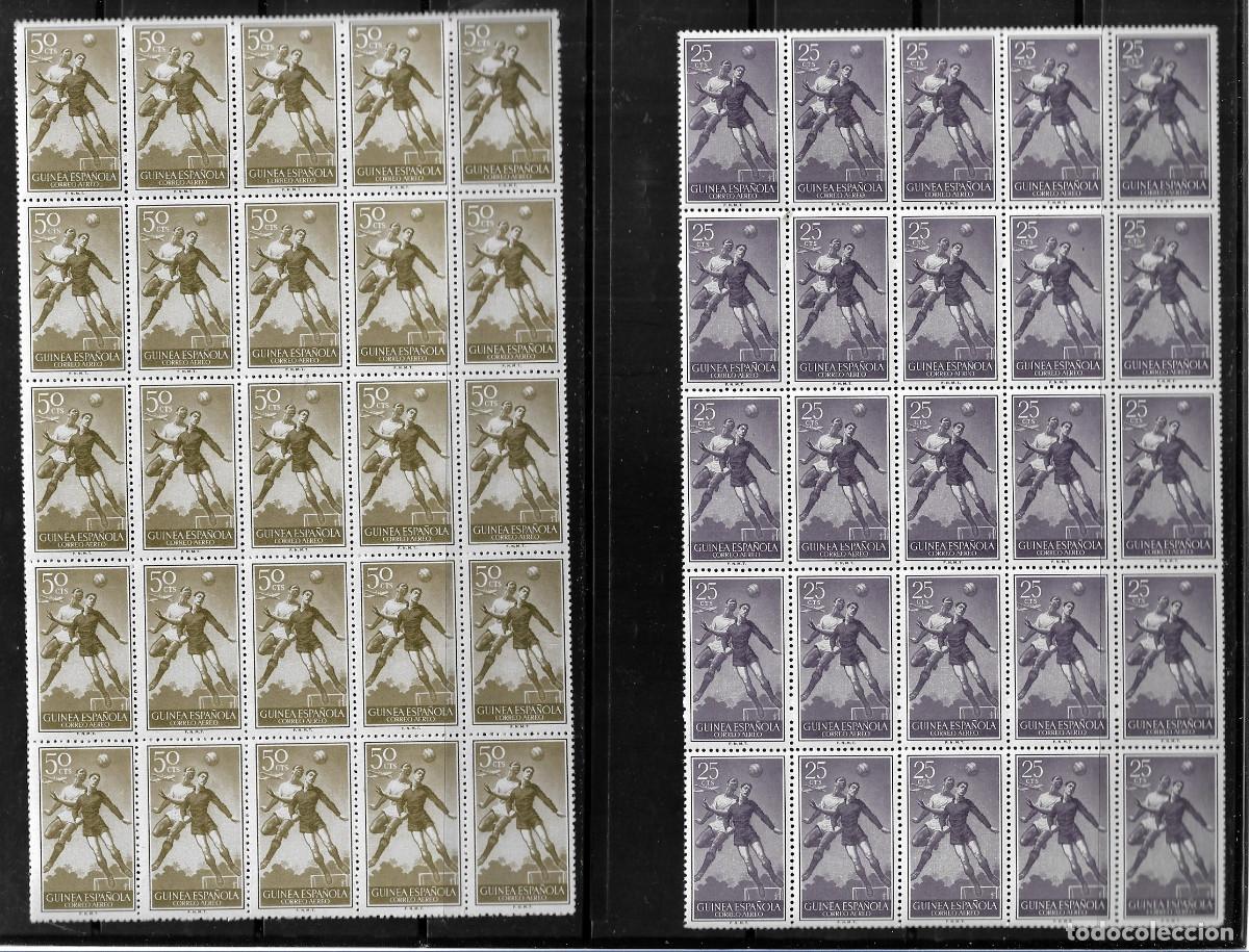 Sellos: GUINEA 1955-1956, EDIFIL 350/54 - HOJA DE 25 VALORES - SERIE B&Aacute;SICA - F&Uacute;TBOL. MNH.