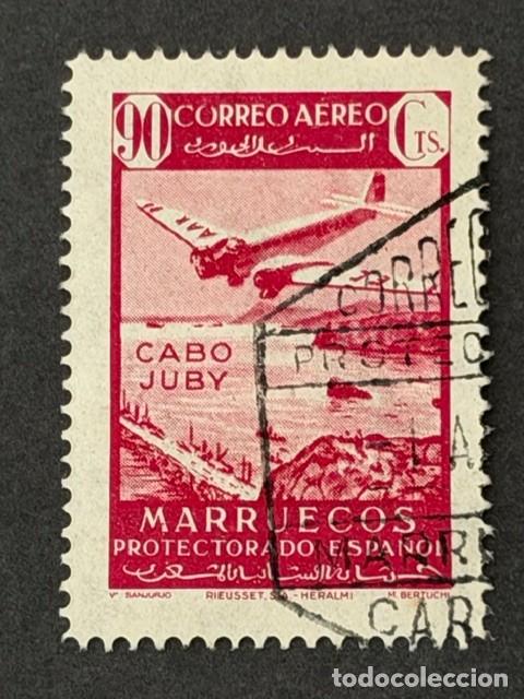 Sellos: Cabo Juby, Paisaje y Avi&oacute;n en vuelo, habilitado, 1942, Edifil 136, usado