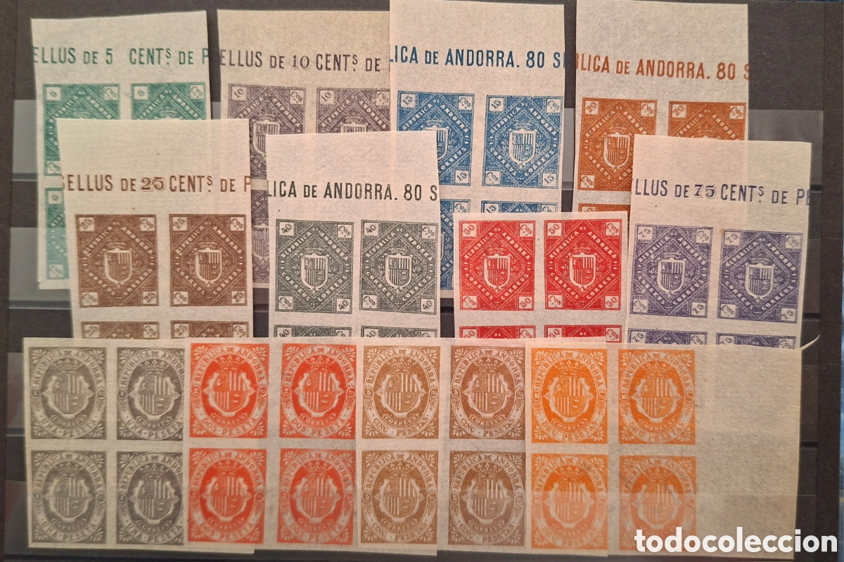 Sellos: Andorra sellos 1875 Escudos en bloque de 4 NE borde de hoja sin dentar Nuevos**