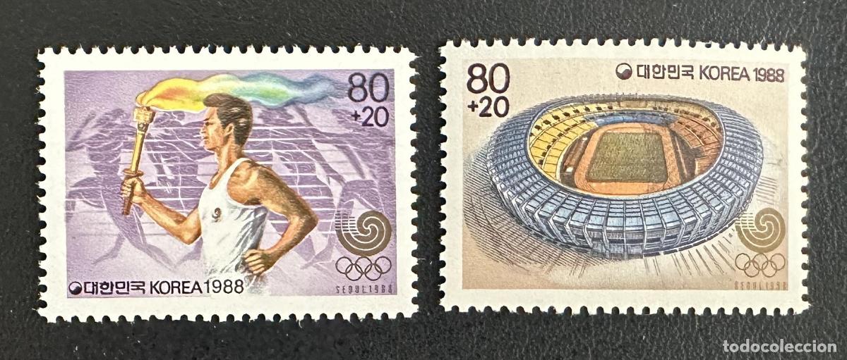 Sellos: Corea del Sur 1988 Mi. 1559-1560 emisi&oacute;n conjunta JJOO Se&uacute;l llama estadio