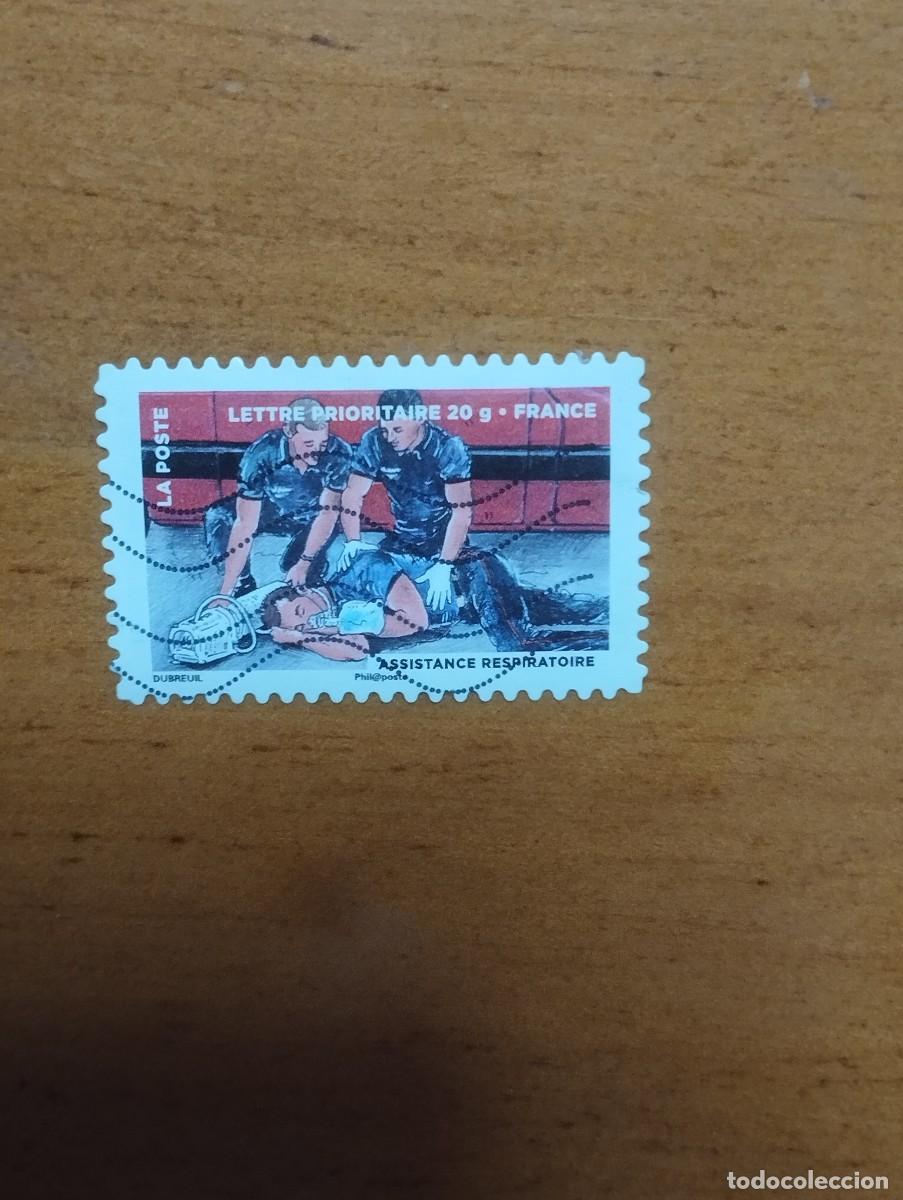 Sellos: 22.04/ Francia. Autoadhesivo. Sello en usado. Cruz roja