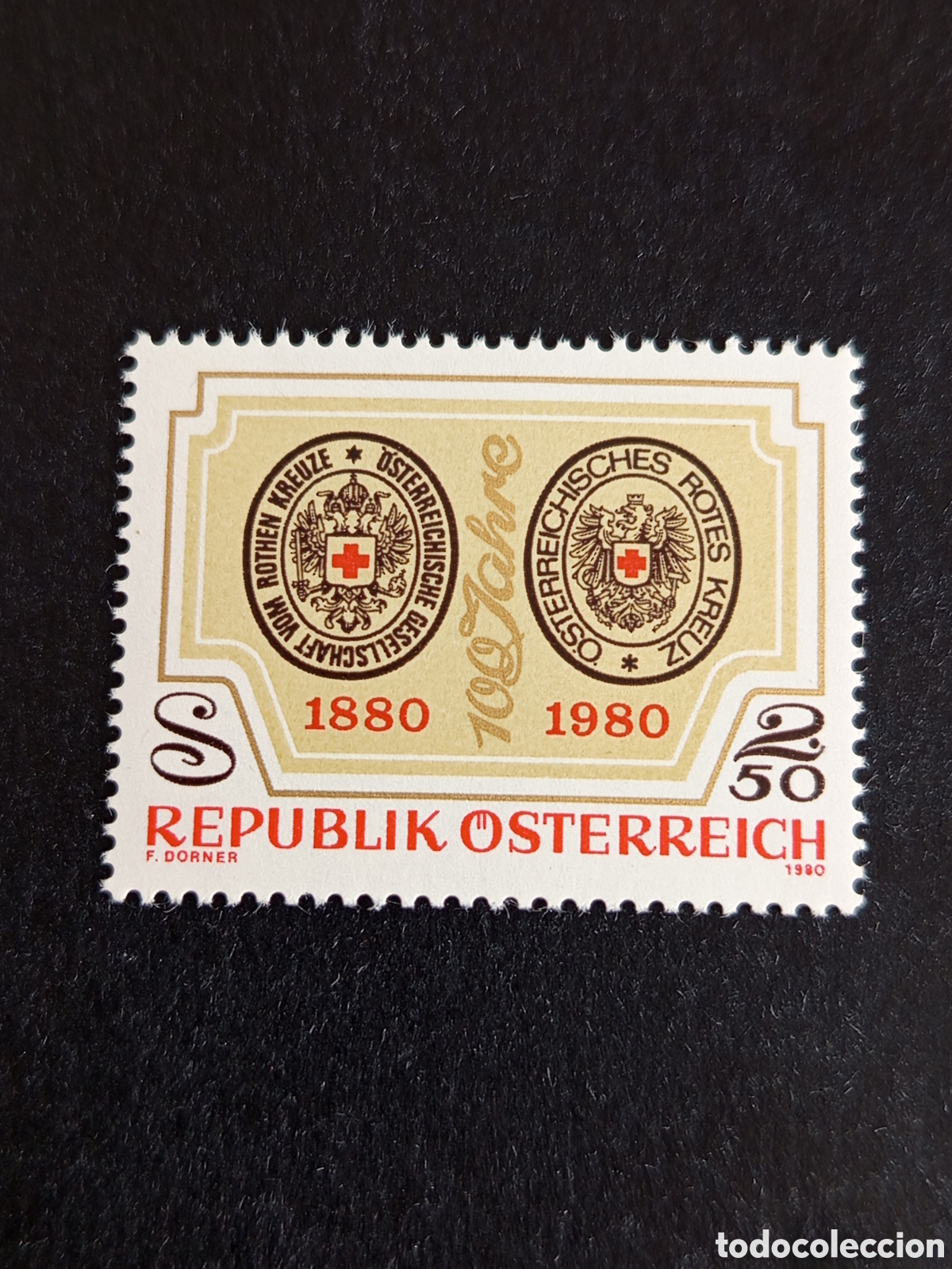 Sellos: AUSTRIA, 1980. Centenario Cruz Roja de Austria. Escudos. Yvert 1463. Pedido m&iacute;nimo 3 &euro;. Ver fotos.
