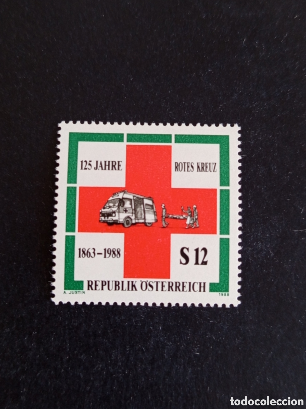 Sellos: AUSTRIA, 1988. 125 Aniversario de la Cruz Roja. Yvert 1750. Pedido m&iacute;nimo 3 &euro;. Ver fotos.