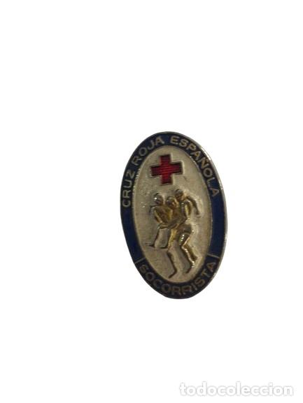 Sellos: Pin de la Cruz Roja Espa&ntilde;ola