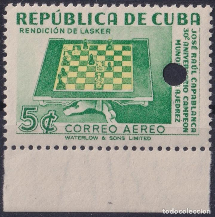 X 0238 Selo Xadrez Chapéu Cuba Capablanca 1982