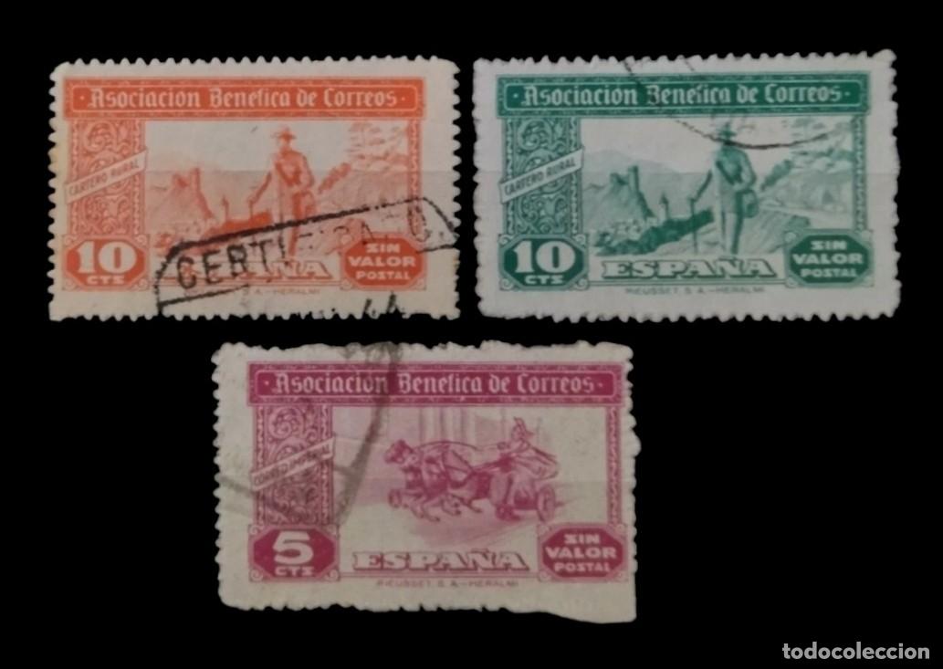 Sellos: ESPA&Ntilde;A. ASOCIACI&Oacute;N BEN&Eacute;FICA DE CORREOS. LOTE DE 3 SELLOS USADOS.