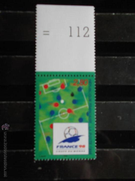 Selos: Francia. 2985 Copa Mundial F&uacute;tbol: Francia'98**. 1995. Sellos nuevos y numeraci&oacute;n Yvert.