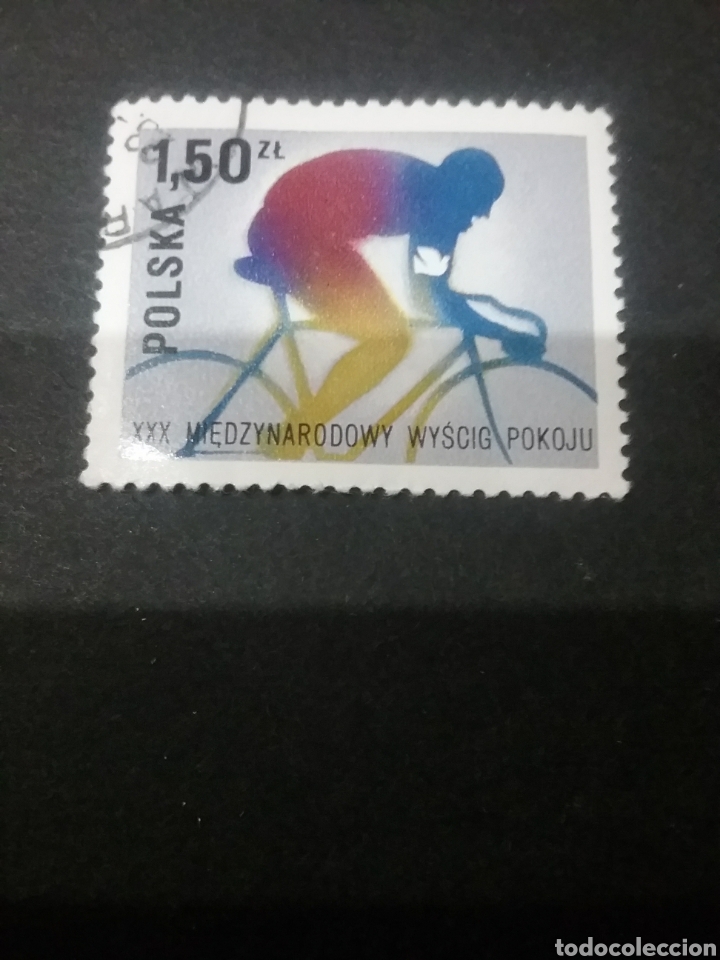 Sellos: Sellos de R. de Polonia (Polska) mtdos. 1977. Ciclista. Carrera. Paz. Bicicleta. Transporte.Atleta.