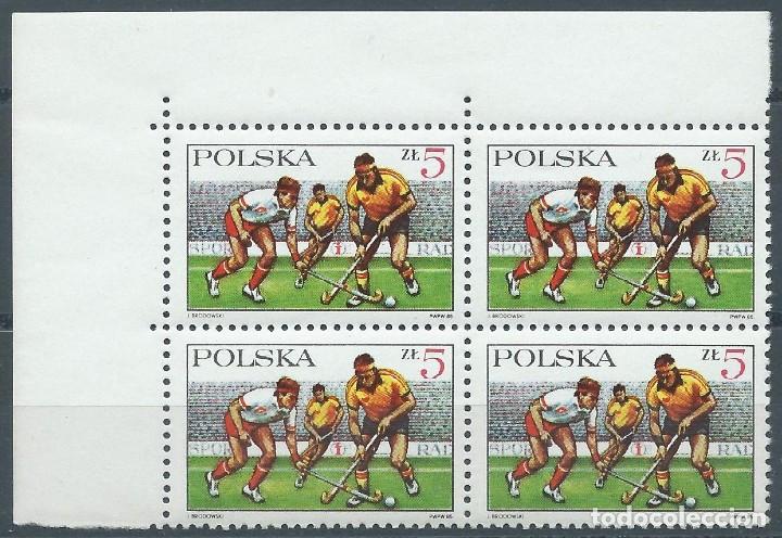 Briefmarken: 1985. POLONIA/POLAND. YVERT 2802**MNH. BLOQUE DE 4. BORDE DE HOJA. 50 ANIVERSARIO HOCKEY HIERBA.