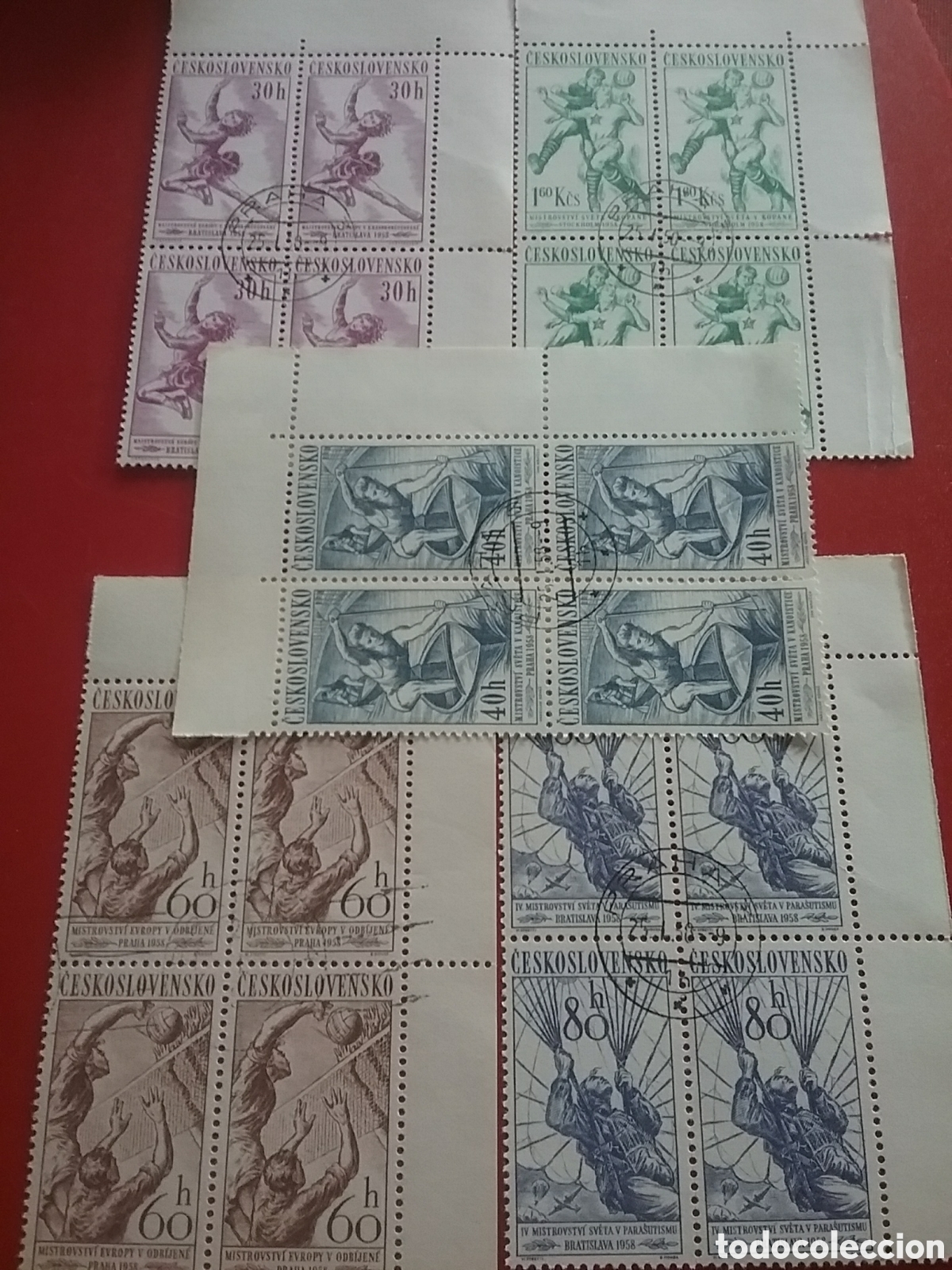 Selos: Sello Checoslovaquia mtdos. 1958. Acontecimientos deporte. Futbol, patinaje, paracaidismo, canoa, vo