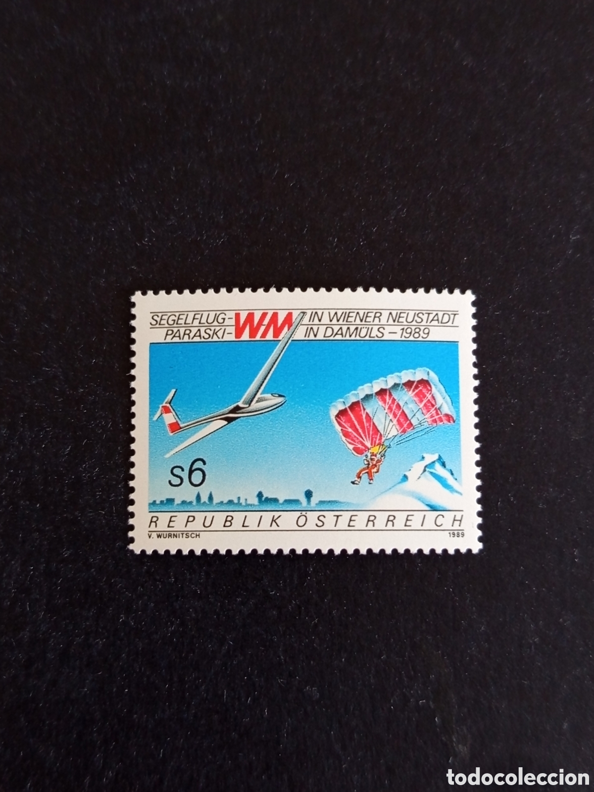 Sellos: AUSTRIA, 1989. Deportes: vuelo sin motor, paracaidismo. Campeonato del Mundo. Yvert 1776.