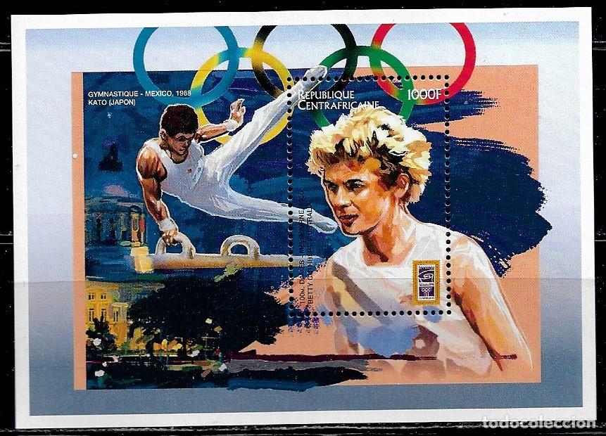 Sellos: CENTROAFRICANA, HOJA BLOQUE - JUEGOS OL&Iacute;MPICOS DE BERL&Iacute;N. MNH.