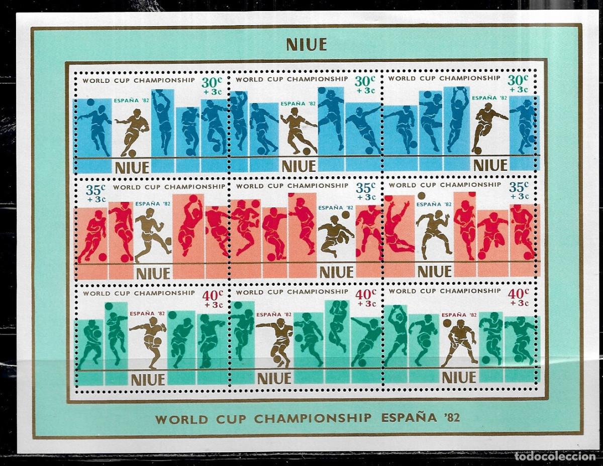 Sellos: NIUE 1981, HOJA BLOQUE Ivert 49 - CAMPEONATO MUNDIAL DE F&Uacute;TBOL ESPA&Ntilde;A 82. MNH.