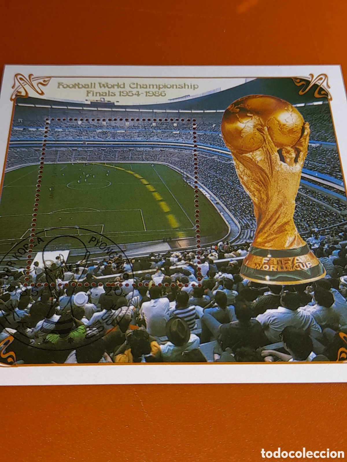 Sellos: HB Corea Norte mtdo 1985. Campeonato mundial f&uacute;tbol. Finales. Deporte. Estadium. Copa.
