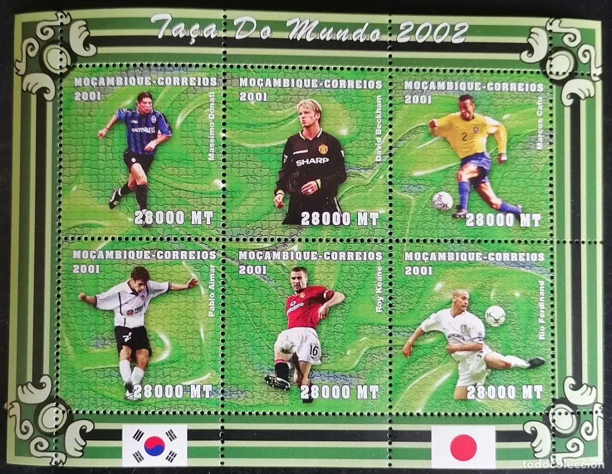 Sellos: MOZAMBIQUE 2001 - HB MUNDIAL DE F&Uacute;TBOL 2002 .