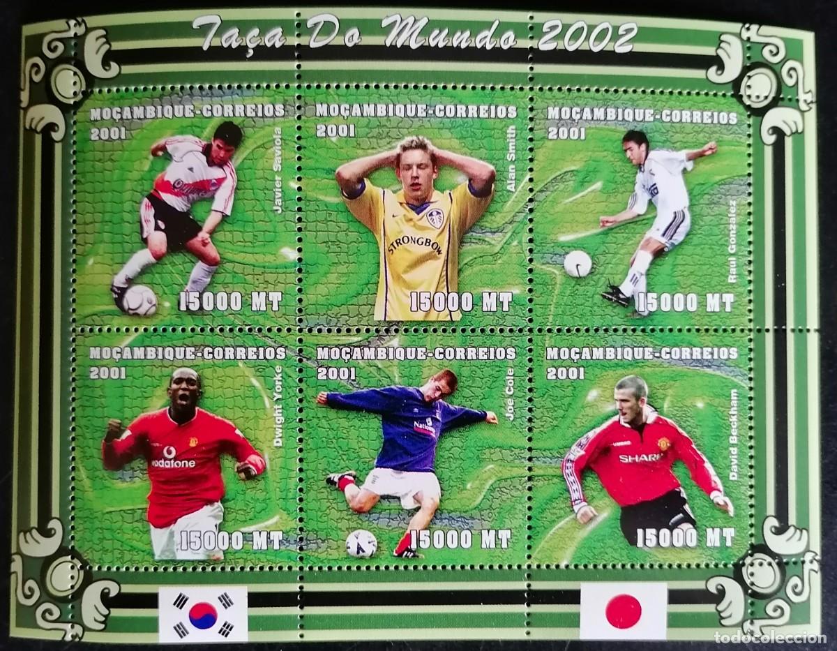 Sellos: MOZAMBIQUE 2001 - HB MUNDIAL DE F&Uacute;TBOL 2002 .