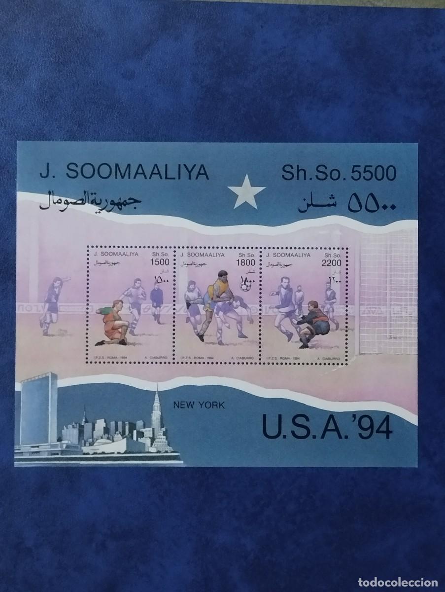 Sellos: 29.07/ Somalia 1994 F&uacute;tbol. Bloque en nuevo