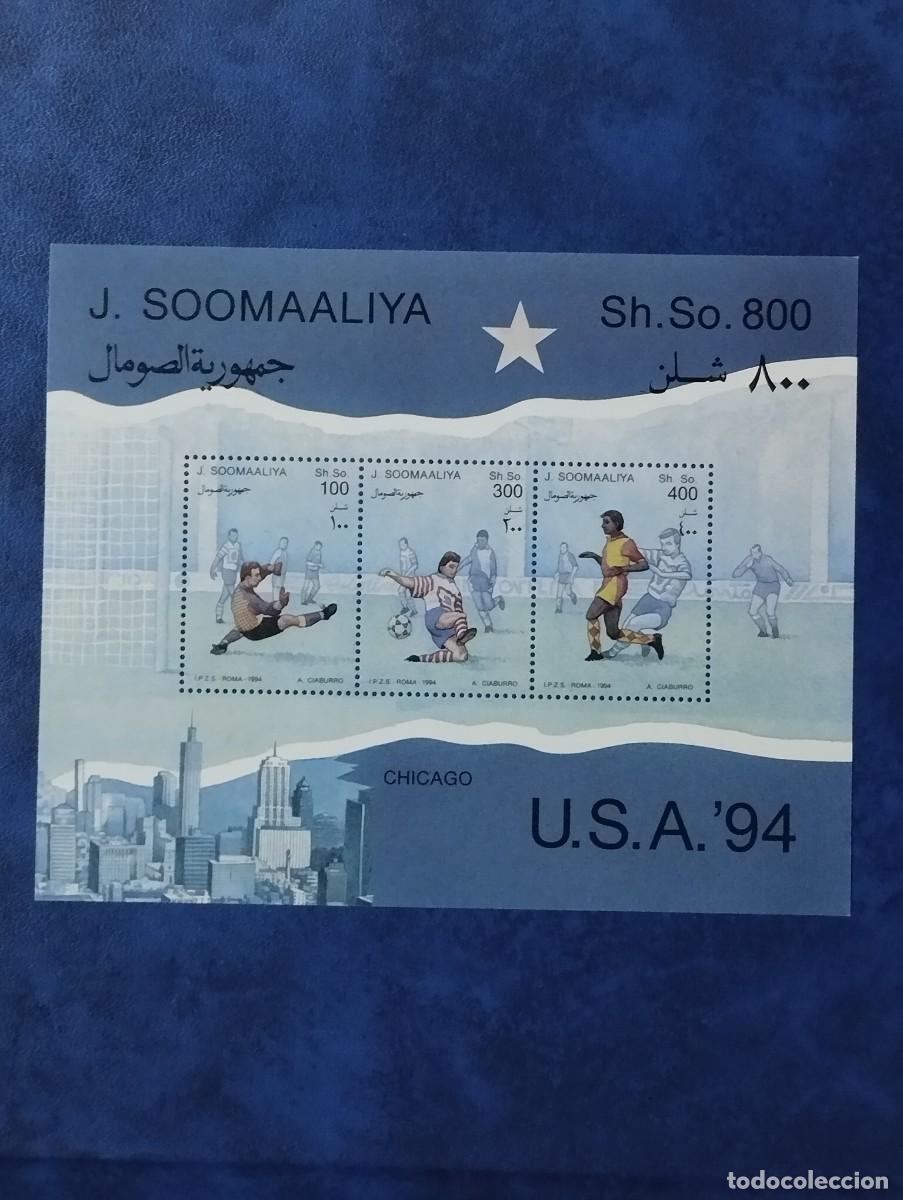 Sellos: 29.07/ Somalia 1994 Futbol. Bloque en nuevo