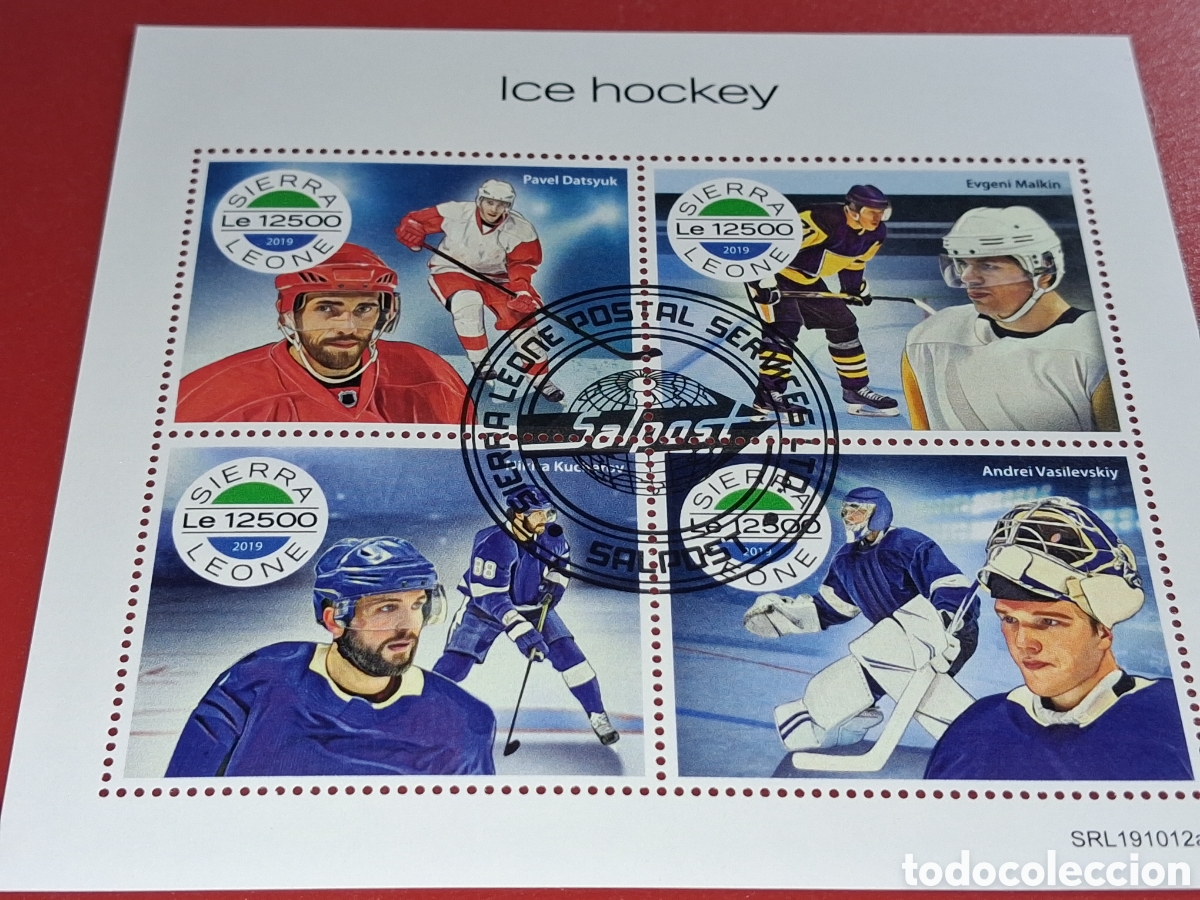 Sellos: HB Sierra Leona mtdo 2019. Hockey sobre hielo. Deporte. Competici&oacute;n. Atletas. Juego.