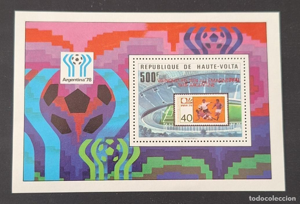 Sellos: Alto Volta 1978 Mi. Bl. 52 F&uacute;tbol Copa del Mundo Argentina 78 Estadio