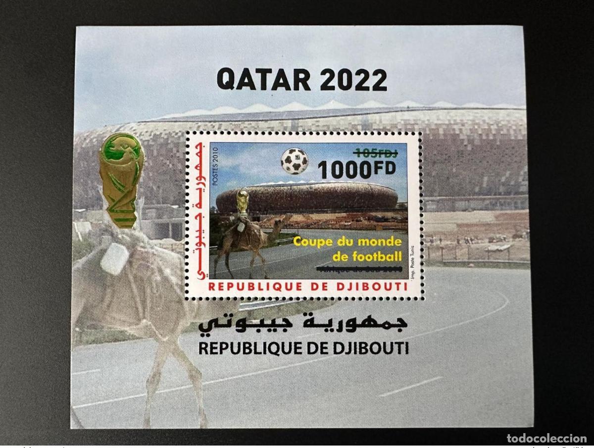 Sellos: Yibuti 2022 Overloaded Gold Mi. Bl. 165 S/S Block Copa Mundial de Qatar la FIFA