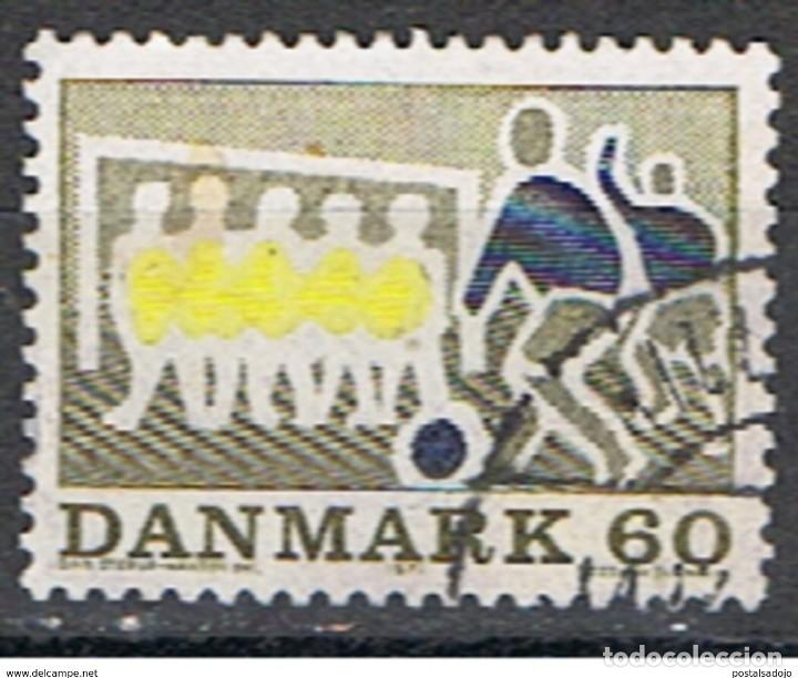 Sellos: DINAMARCA // YVERT 527 // 1971 ... USADO - Foto 1