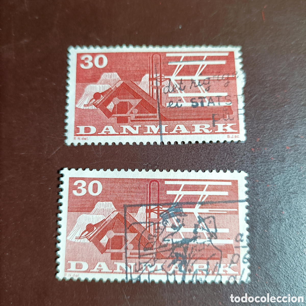 Sellos: 2 SELLOS USADOS - DINAMARCA - Foto 1