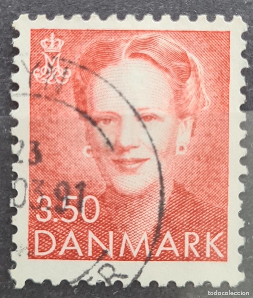 Sellos: Sello usado de Dinamarca 1990: Cincuenta aniversario de la Reina Margarita II
