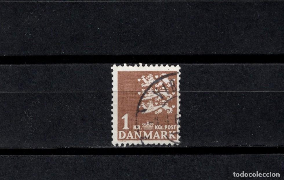 Sellos: Sello usado. Serie b&aacute;sica escudo de armas. Sello de 1 kr. 11 julio 1946. Yvert 304.
