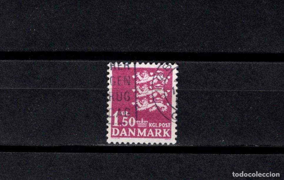 Sellos: Sello usado. &rdquo;Peque&ntilde;o Escudo de Armas&rdquo;. 1962. Yvert 409.