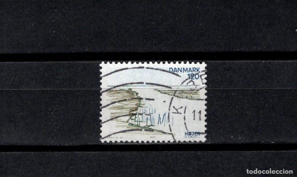 Sellos: Sello usado. Turismo. Estuario del Vidaaen. 1975. Yvert 606.