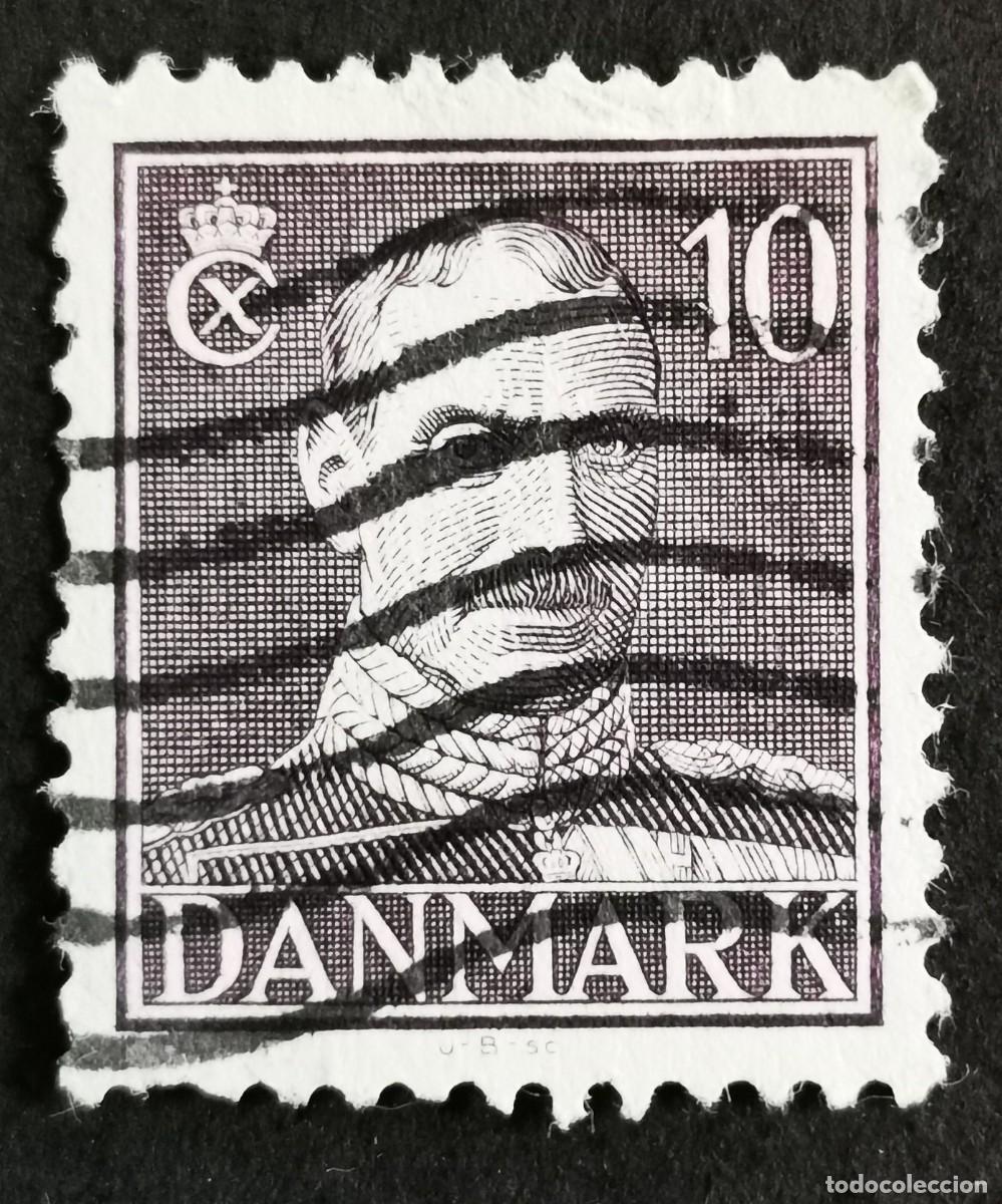 Sellos: Sello Dinamarca 1942, Rey Christian X, 10&oslash;re. Michel: DK 269a