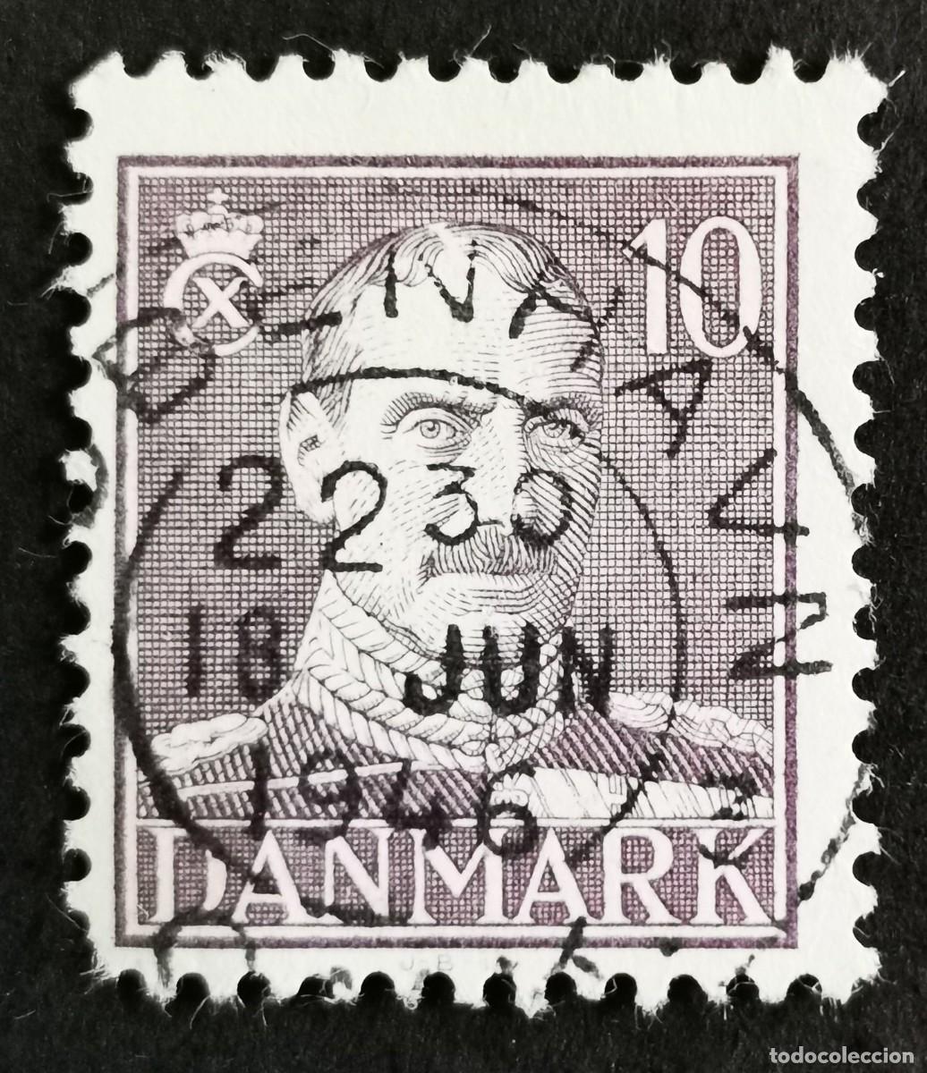 Sellos: Sello Dinamarca 1942, Rey Christian X, 10&oslash;re. Michel: DK 269a