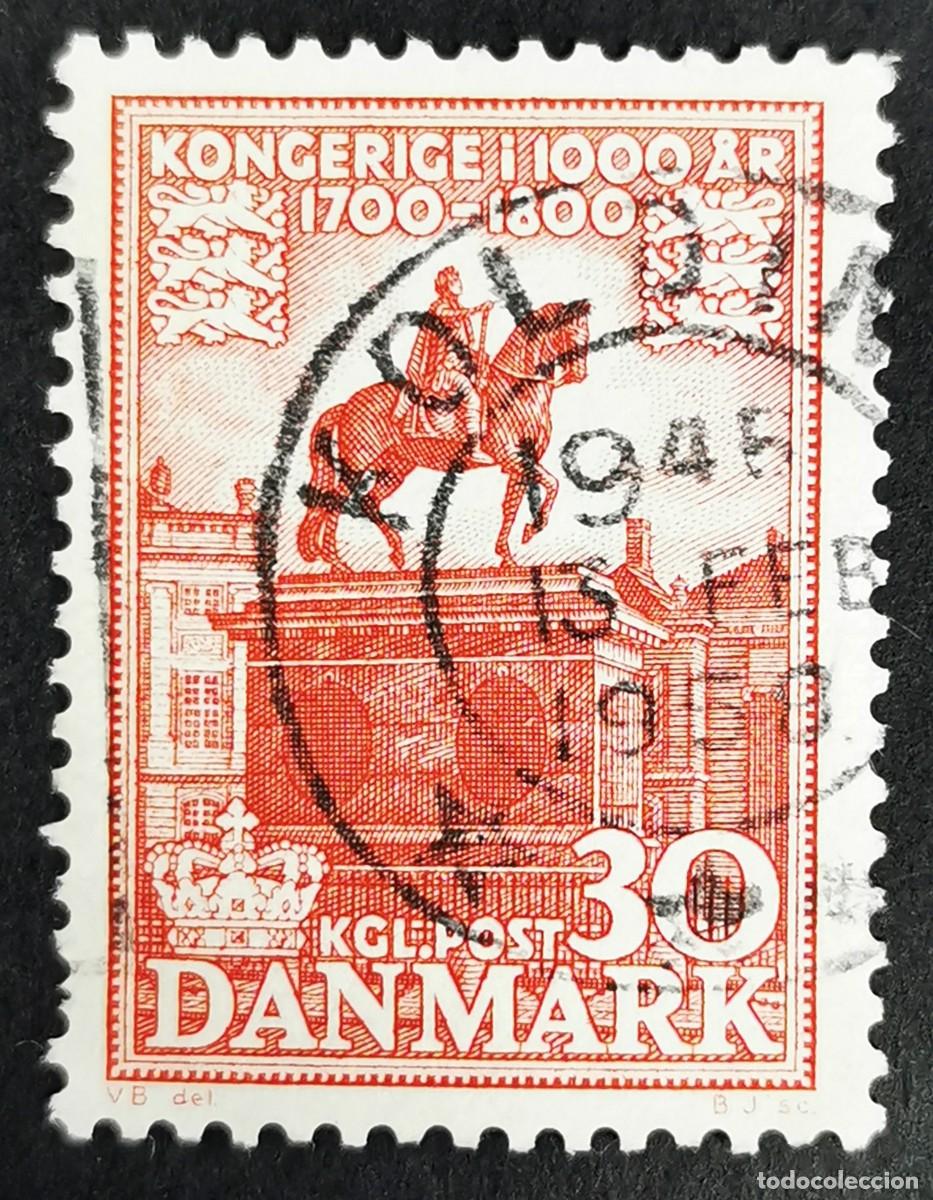 Sellos: Sello Dinamarca 1955, Estatua del rey Federico V, 30 &oslash;re. Michel: DK 356