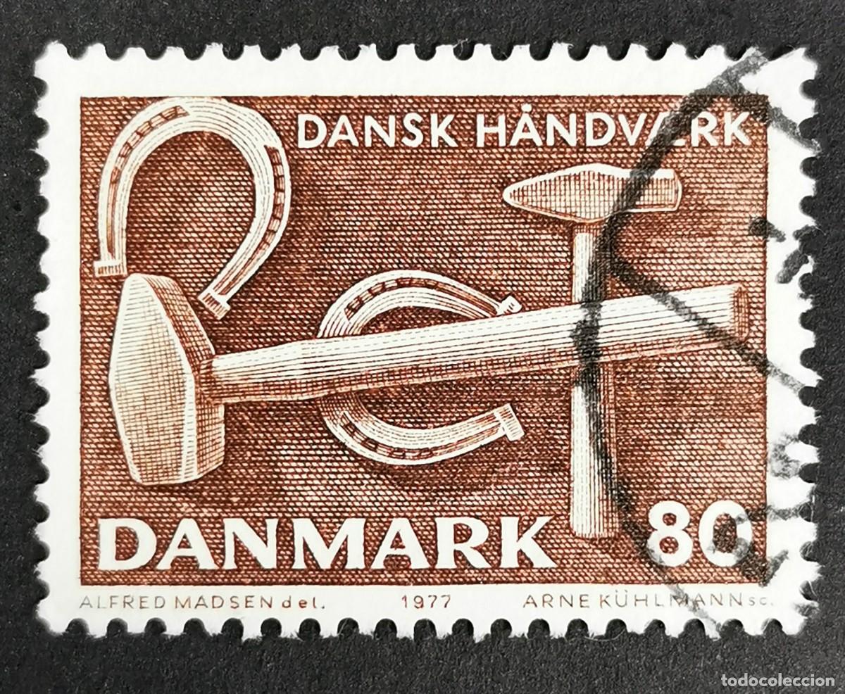 Sellos: Sello Dinamarca 1977, Martillos y herraduras, 80 &oslash;re Michel: DK 645