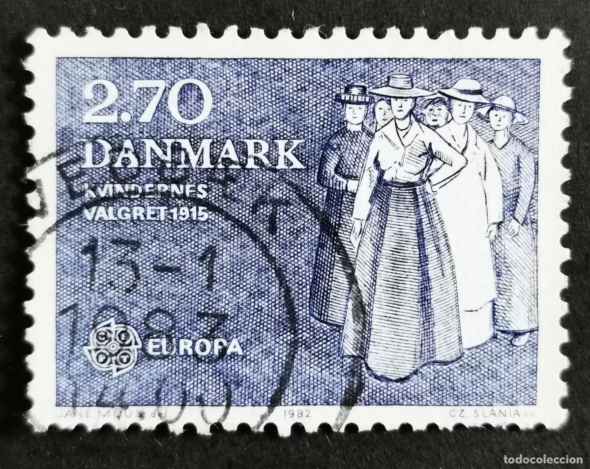 Sellos: Sello Dinamarca 1982, Procesi&oacute;n mujeres (Concesi&oacute;n derecho voto), 2,70 dkr. Michel: DK 750