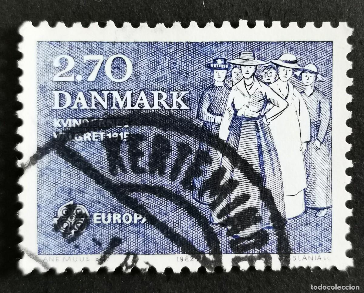 Sellos: Sello Dinamarca 1982, Procesi&oacute;n mujeres (Concesi&oacute;n derecho voto), 2,70 dkr. Michel: DK 750