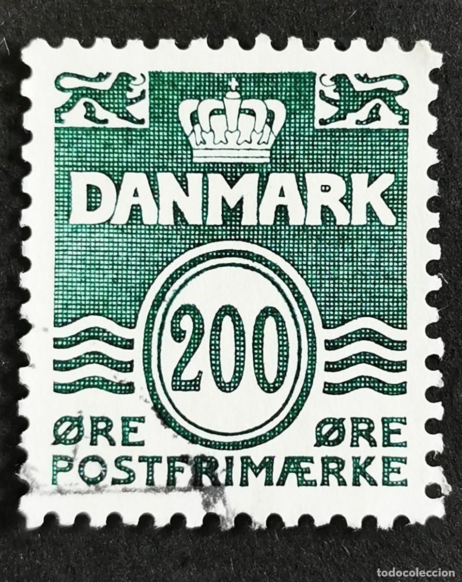 Sellos: Sello Dinamarca 1983, Tipo de l&iacute;nea ondulada (num&eacute;rico)., 200 &oslash;re . Michel: DK 775