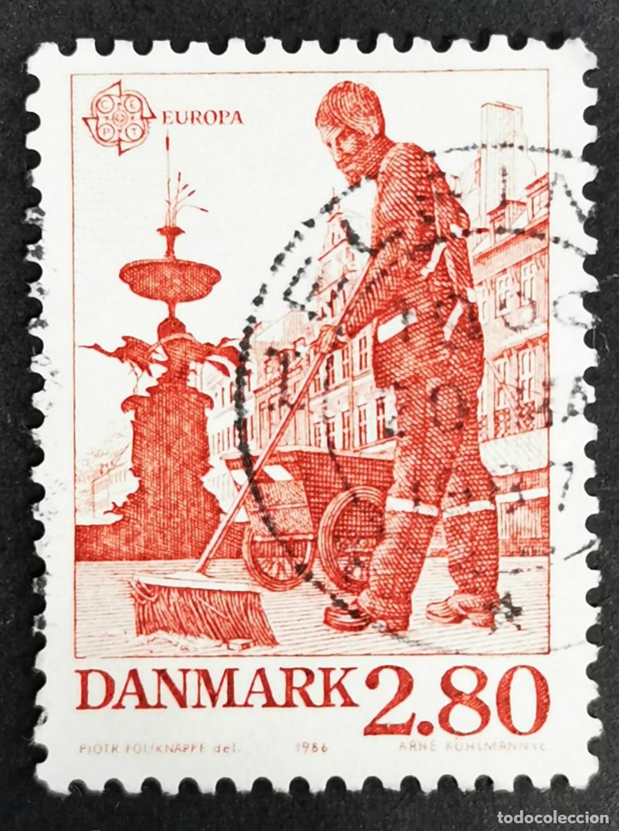 Sellos: Sello Dinamarca 1986, barredora de calles, 2,80 dkr. Michel: DK 882