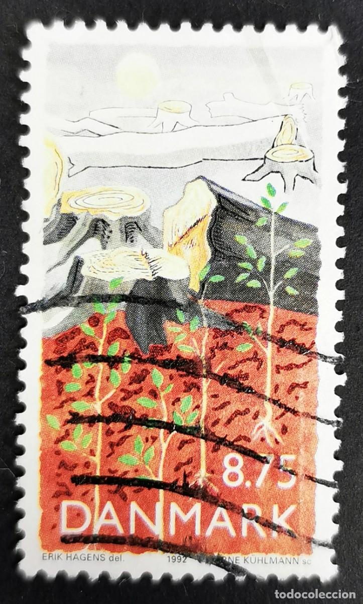 Sellos: Sello Dinamarca 1992, &Aacute;rboles talados y reto&ntilde;os, 8.75 dkr. . Michel: DK 1034