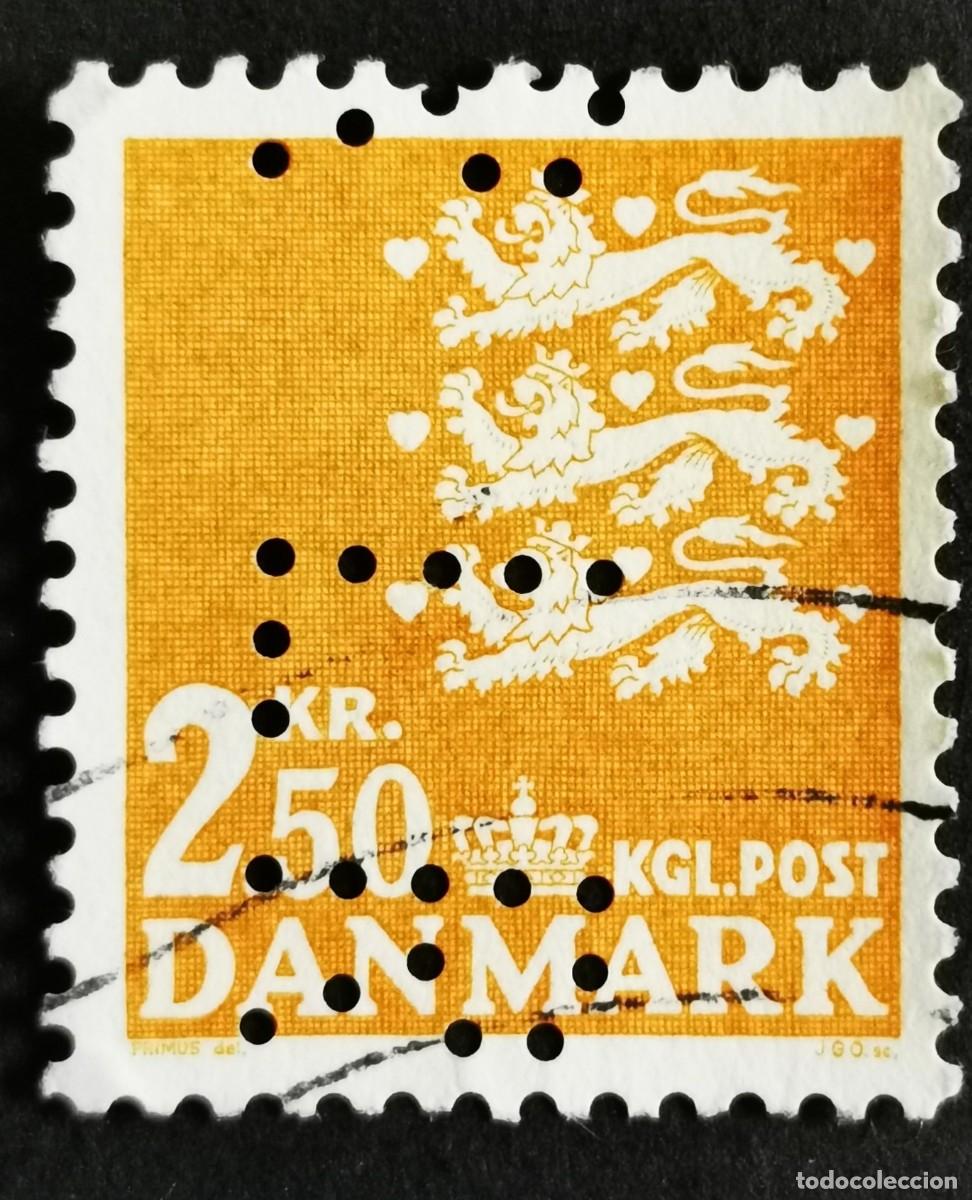 Sellos: Sello Dinamarca 1972, Escudo de armas, 2.50 dkr. Michel: DK 526