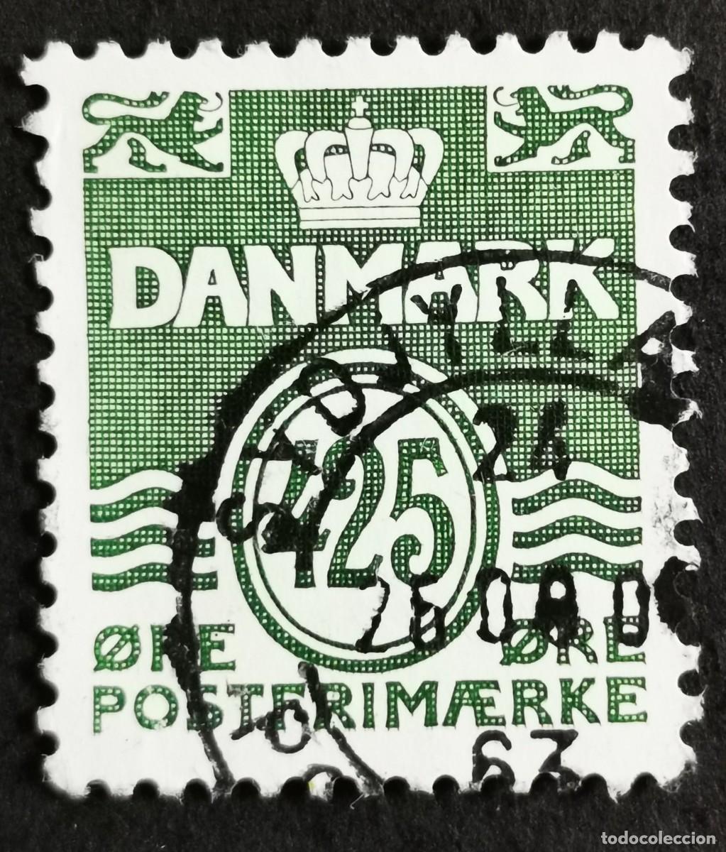 Sellos: Sello Dinamarca 2004, Figura tipo 'onda', 425 &oslash;re. Michel: DK 1355