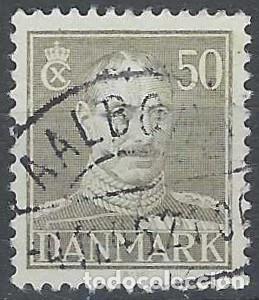 Briefmarken: DINAMARCA 1945 - REY CHRISTIAN X, GRIS - USADO