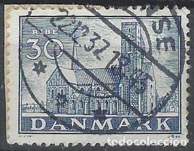 Timbres: DINAMARCA 1936 - CATEDRAL DE RIBE, AZUL - USADO CON PAPEL