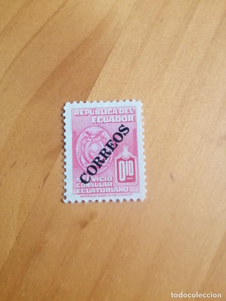 Sellos: ECUADOR - 0,10 - SERVICIO CONSULAR ECUATORIANO - Foto 1