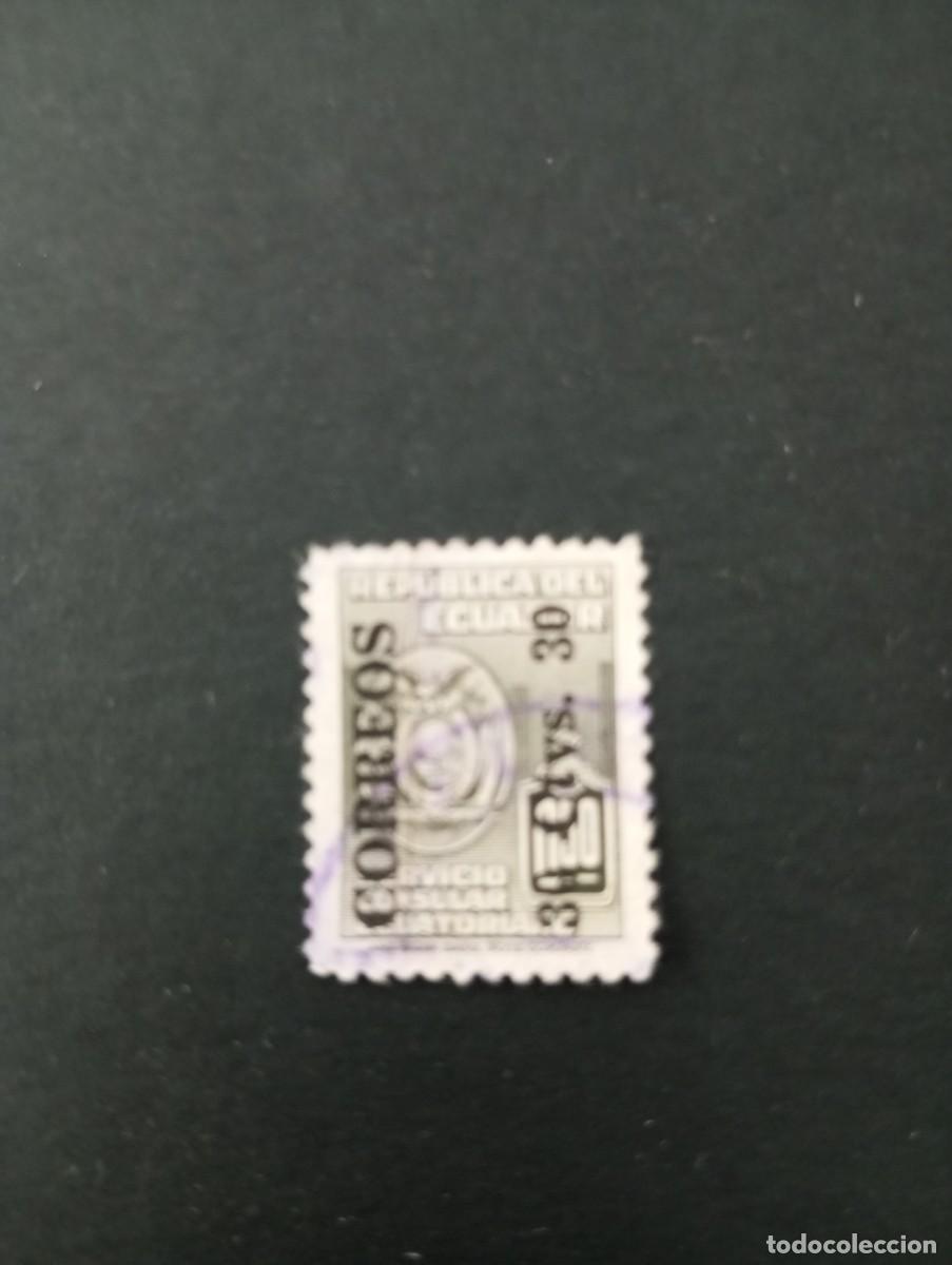 Sellos: ECUADOR, SERVICIO CONSULAR ECUATORIANO, SOBRECARGA CORREOS 30 CENTAVOS 30