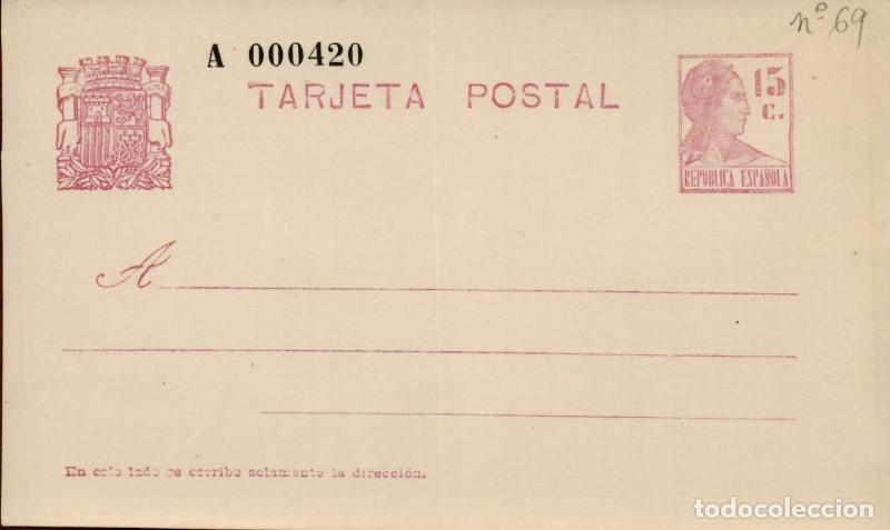 Sellos: FA4644. Tarjeta postal MATRONA DE PERFIL - Foto 1