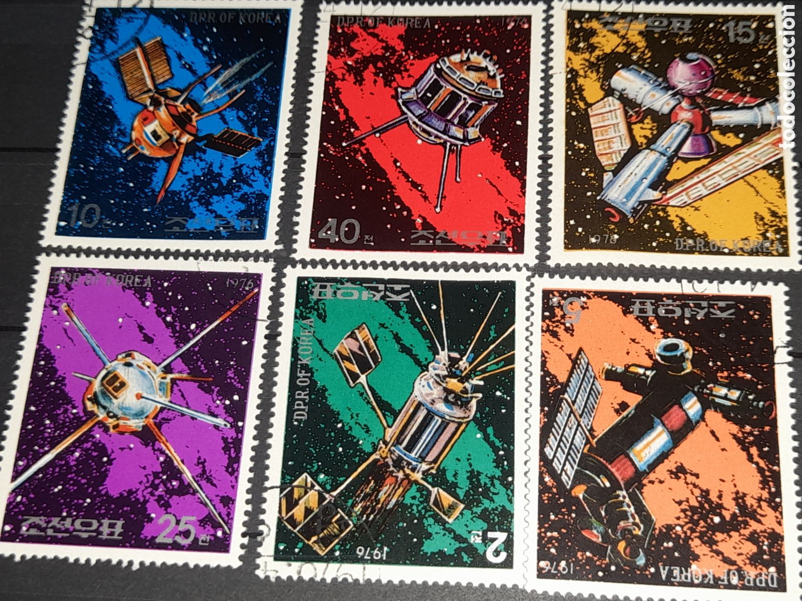 Sellos: Sello Corea Norte mtdo 1976. Vuelos espacio. Sat&eacute;lites. Cosmos. Planetas. Astros. Galaxias. Sondas.