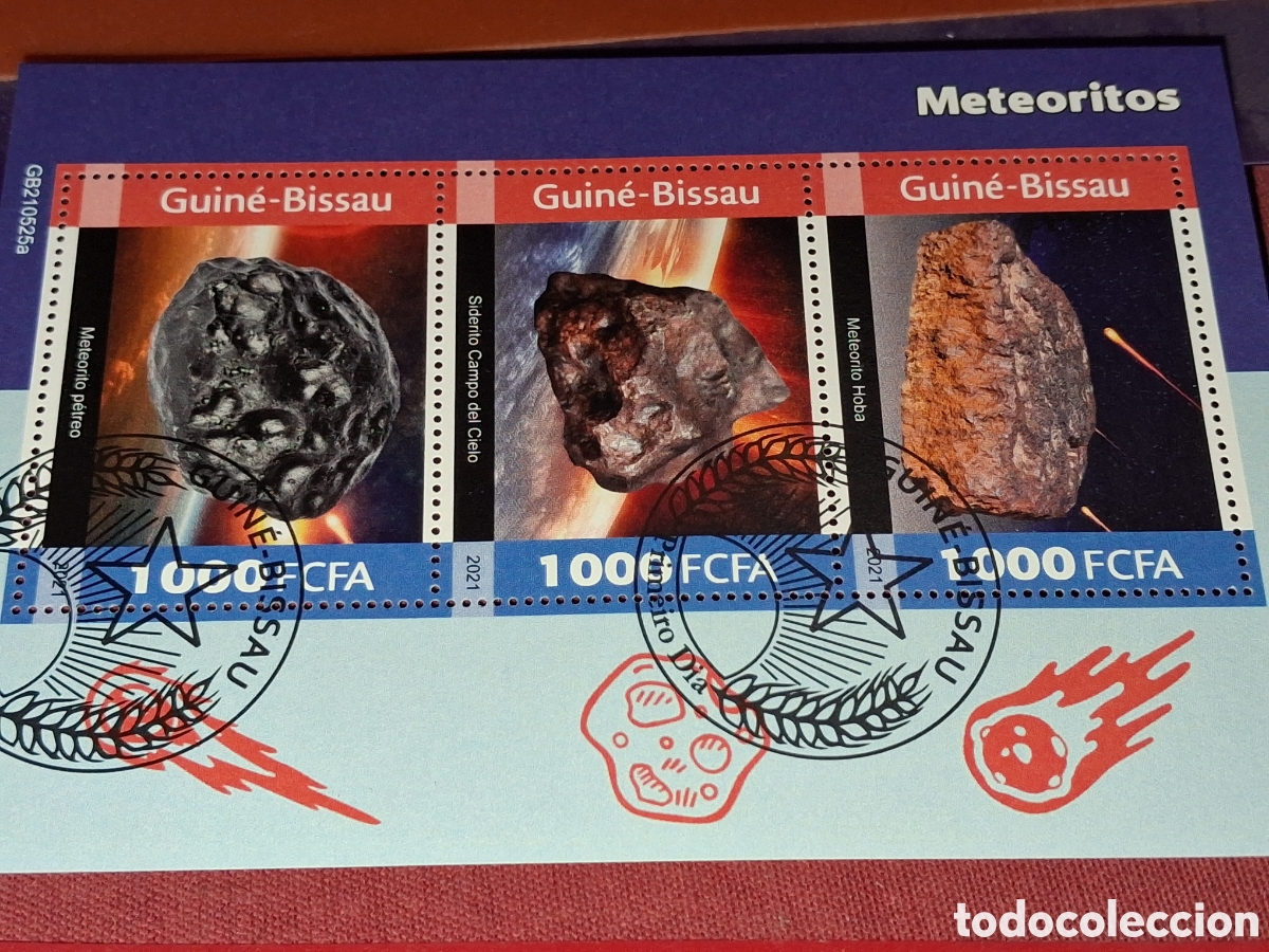 Sellos: HB Guinea Bissau mtdo 2021. Meteoritos. Asteroides. Astros. Espacio. Rocas. Planeta