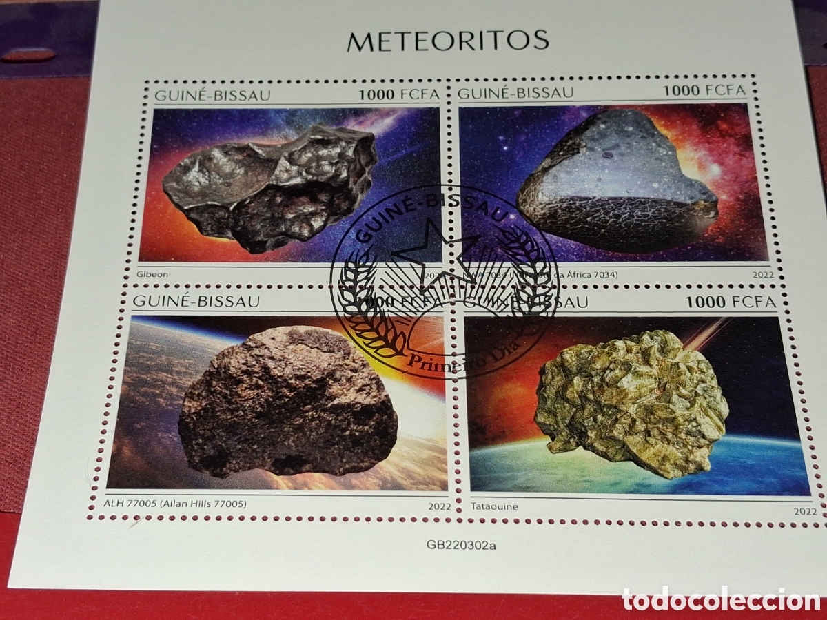 Sellos: HB Guinea Bissau mtdo 2022. Meteoritos. Asteroides. Astros. Espacio. Rocas. Planeta